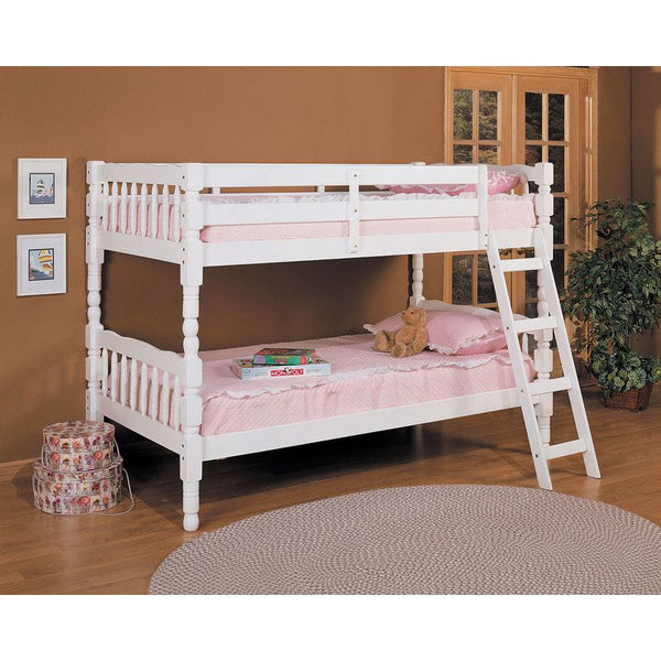 Twin/Twin Bunk Bed