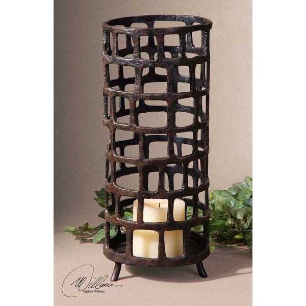 Arig, Candleholder
