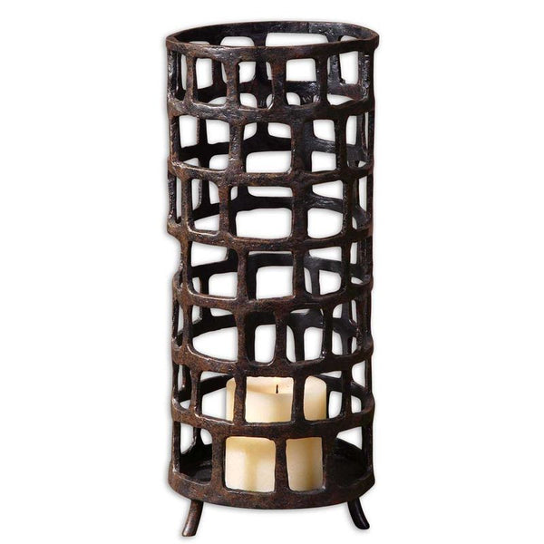 Arig, Candleholder