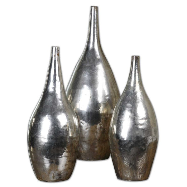 Rajata, Vases, S/3