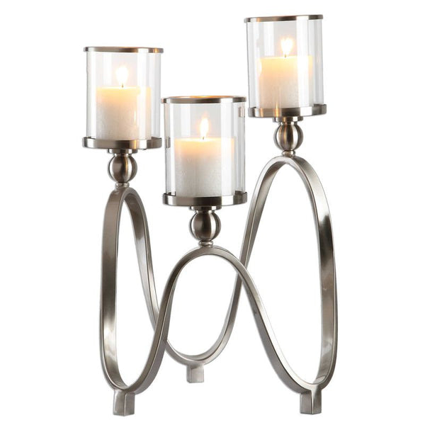 Akiro, Candelabra