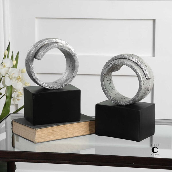 Twist, Bookends, S/2