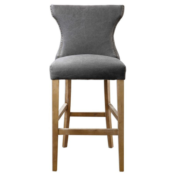 Gamlin, Bar Stool