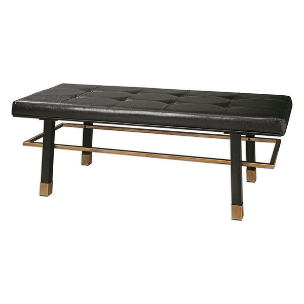 Hennesy, Bench
