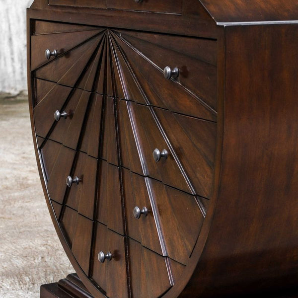 Herrold, Accent Chest