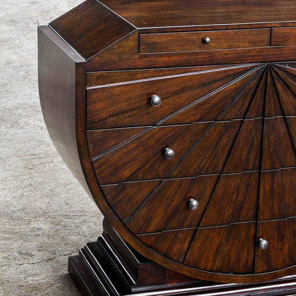 Herrold, Accent Chest