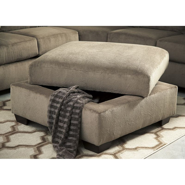 Roldan Ottoman With Storage