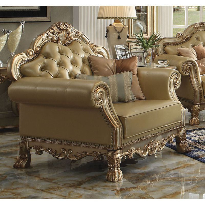 Chair WIth 2 Pillows