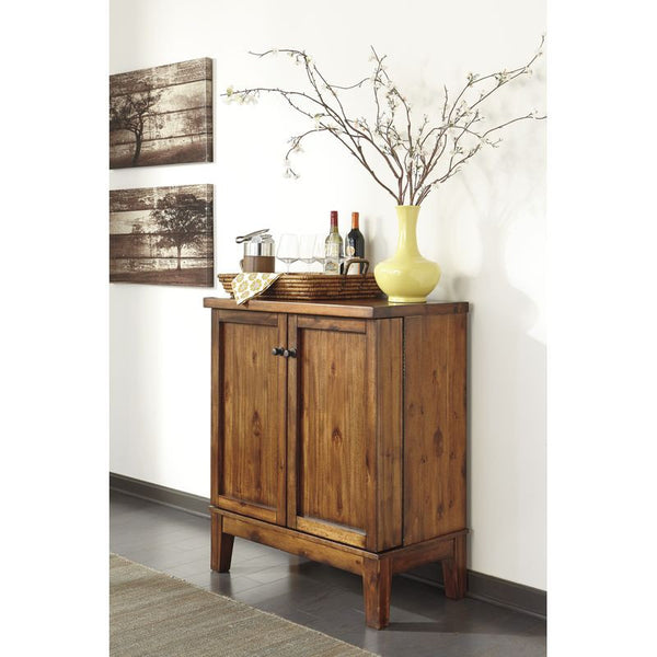 Shallibay Dining Room Server
