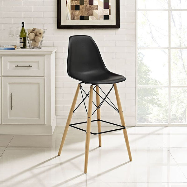 Pyramid Bar Stool in Black