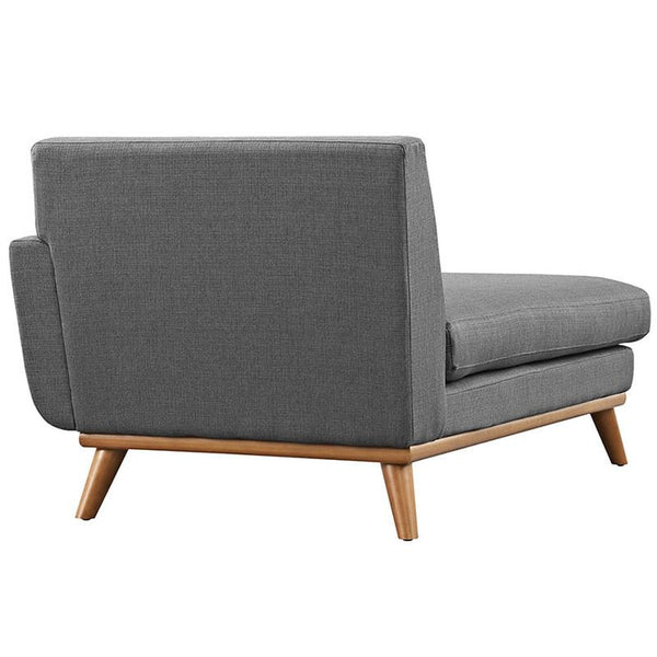 Engage Right-Arm Chaise in Gray