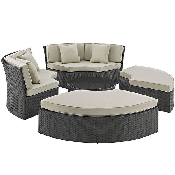 Sojourn Outdoor Patio Sunbrella® Daybed in Antique Canvas Beige