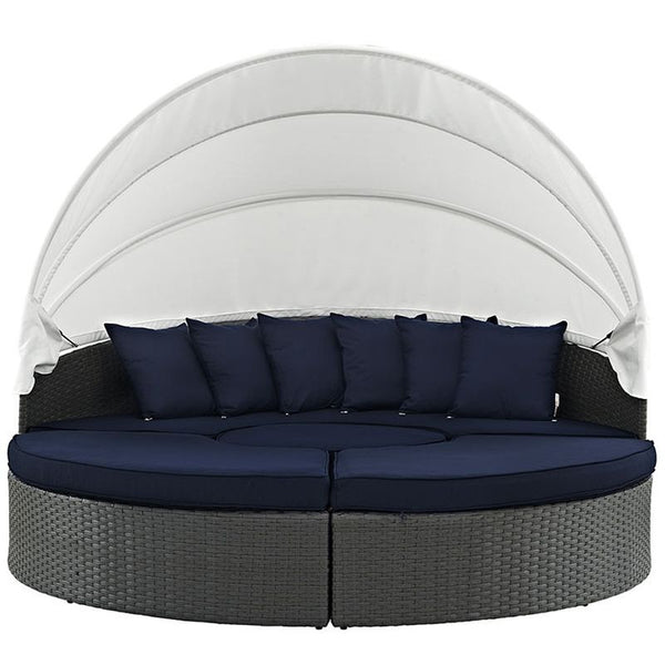 Sojourn Outdoor Patio Sunbrella® Daybed in Canvas Navy