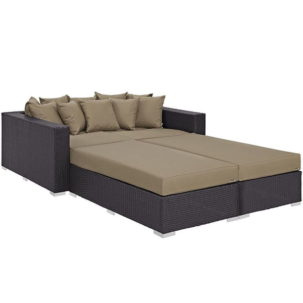 Convene 4 Piece Outdoor Patio Daybed in Espresso Mocha