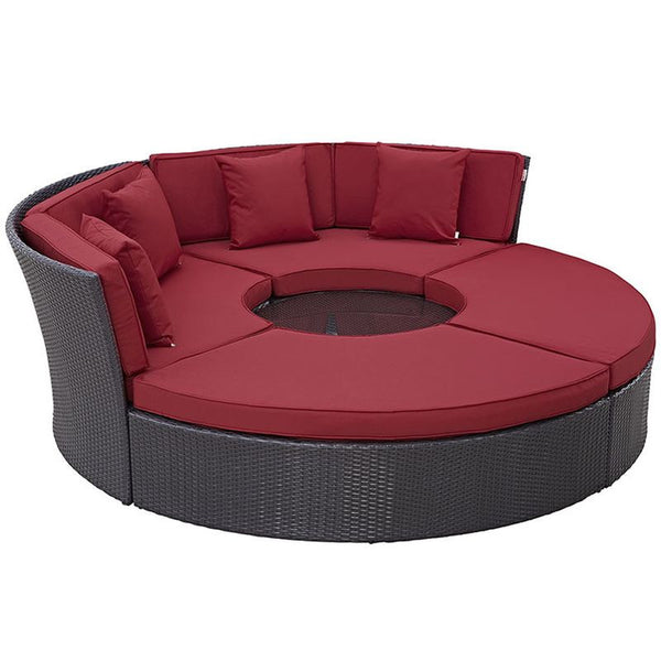 Convene Circular Outdoor Patio Daybed Set in Espresso Red
