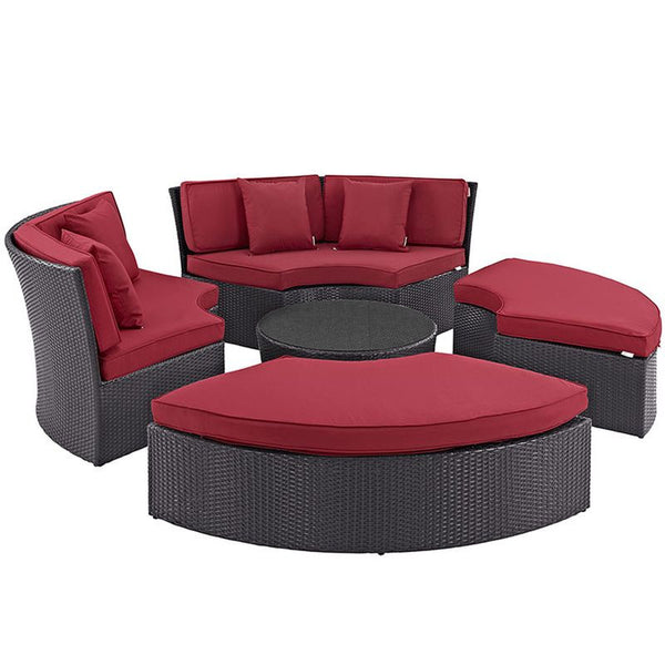 Convene Circular Outdoor Patio Daybed Set in Espresso Red