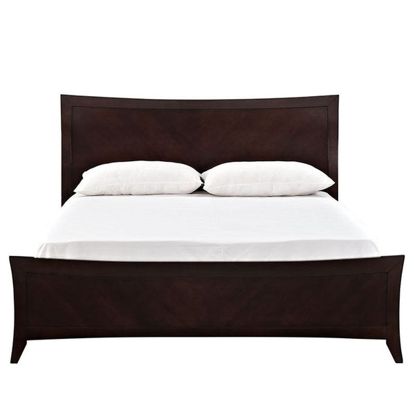 Elizabeth Queen Bed in Cappuccino