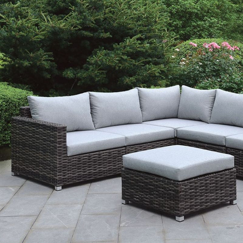 Lavana Patio Sectional w/ Ottoman