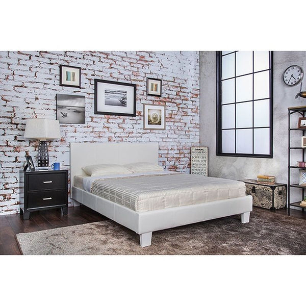 Winn Park White Full Bed
