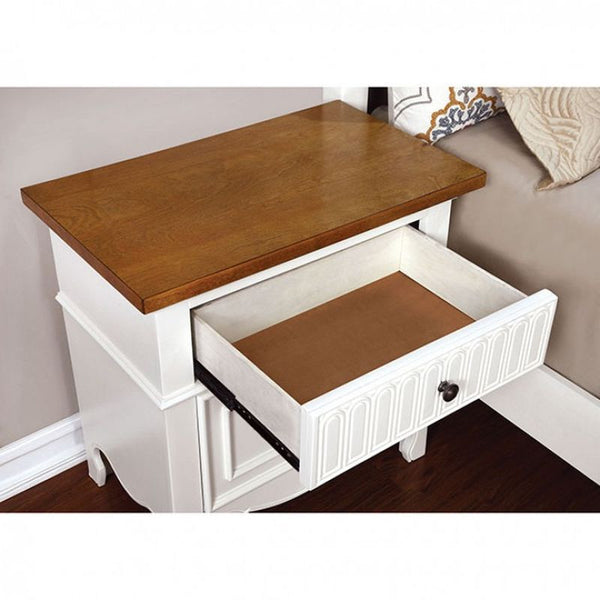 Galesburg E.King Bed