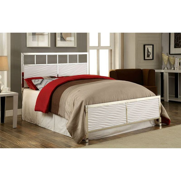Calvin White/Chrome Queen Bed