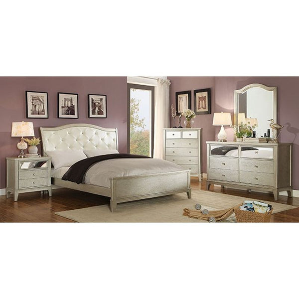 Adeline Media Chest