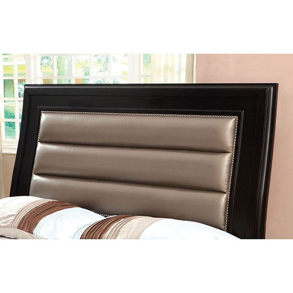 Golva Queen Bed