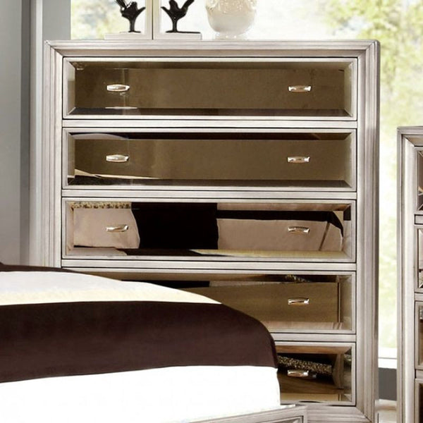 Golva Chest