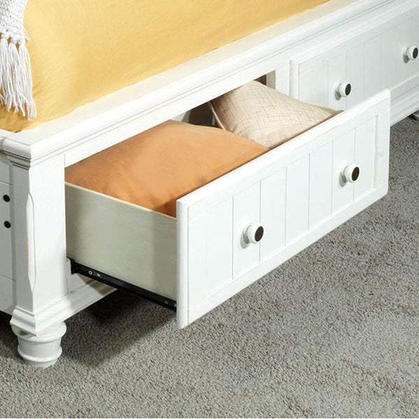 Willow Creek White Queen Bed