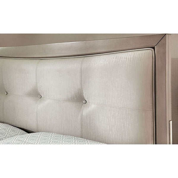 Snyder Ii E.King Bed