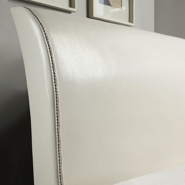 Maxon White E.King Bed